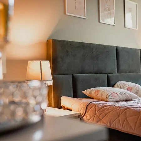 Klar * 오스트로다